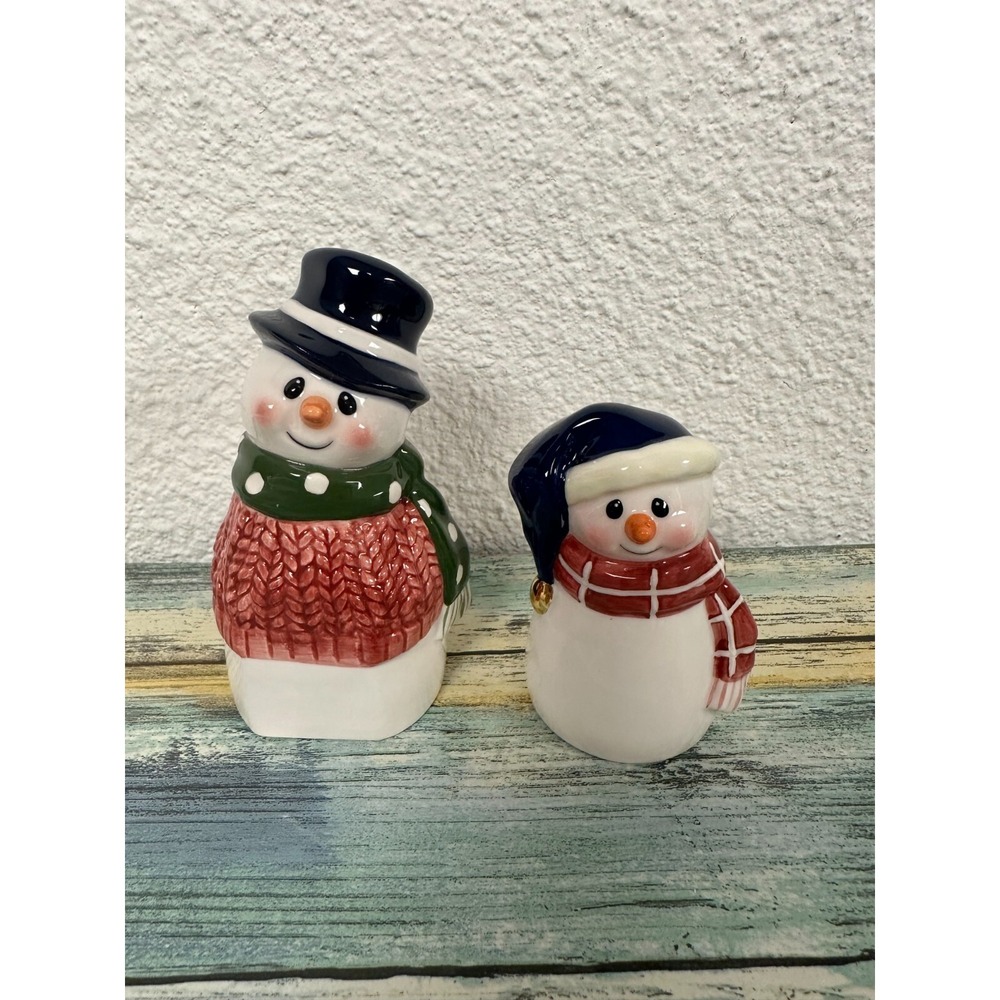 Vintage 1998 RR ROMAN INC. Snowman Salt & Pepper Shakers Set
